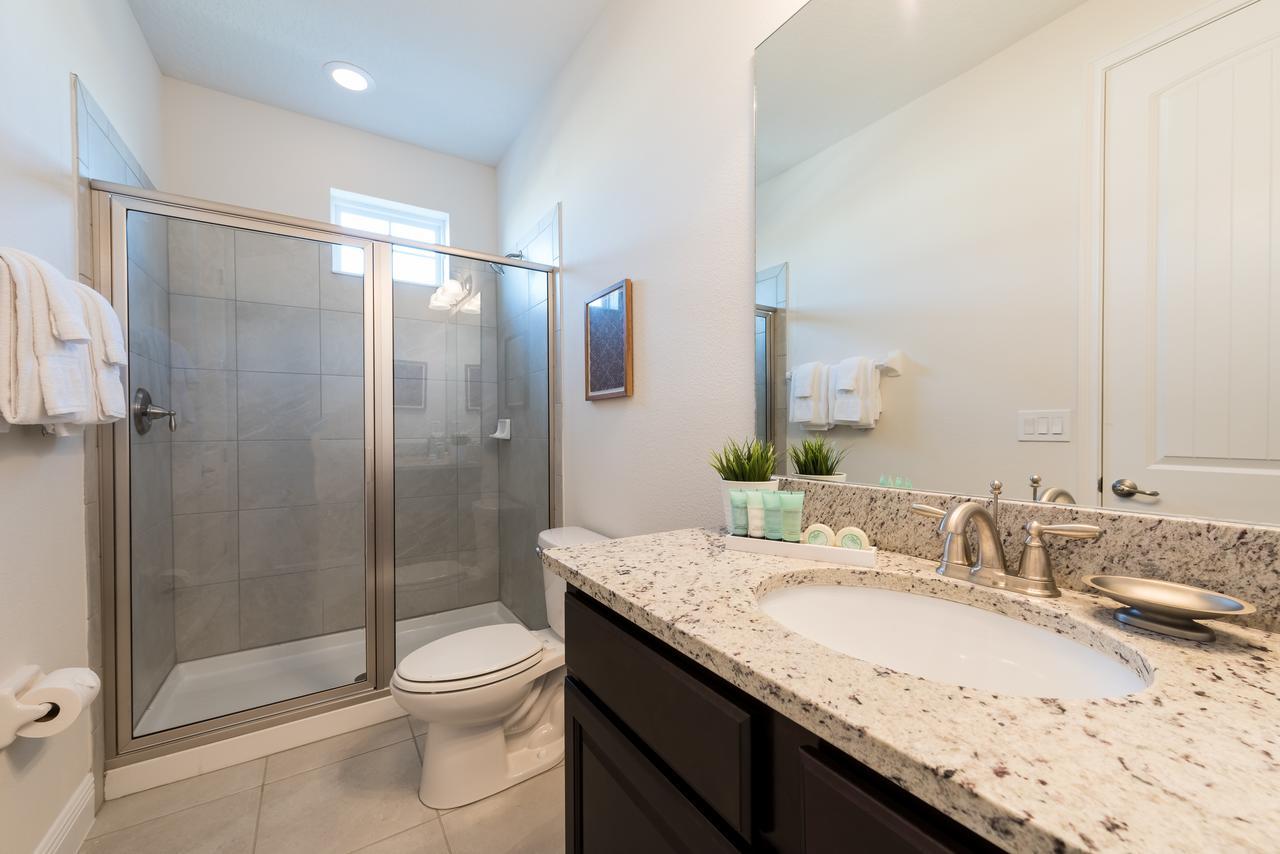 Fabulous Home By Rentyl Near Disney With Private Pool, Movie Room, Themed Rooms & Resort Amenities At Encore Resort - 360B Orlando Bagian luar foto
