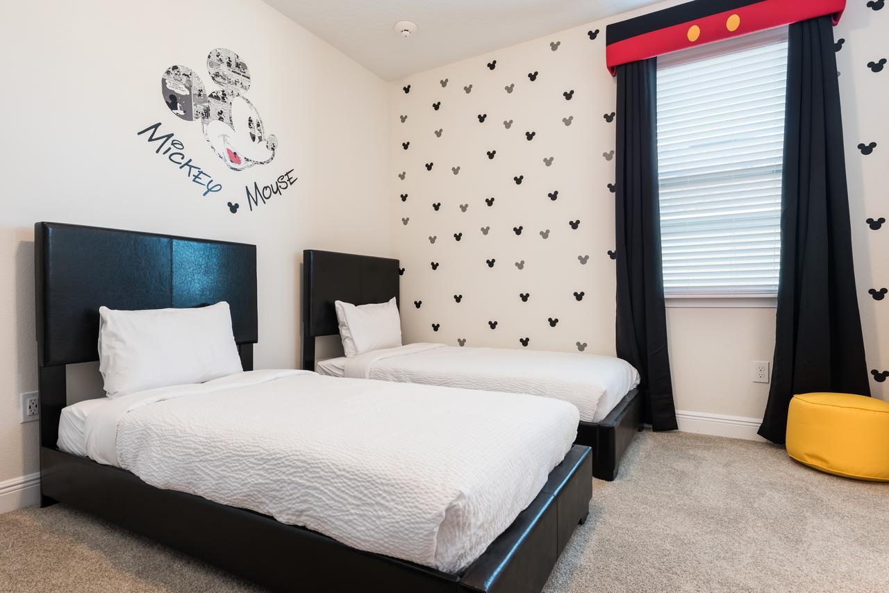 Fabulous Home By Rentyl Near Disney With Private Pool, Movie Room, Themed Rooms & Resort Amenities At Encore Resort - 360B Orlando Bagian luar foto