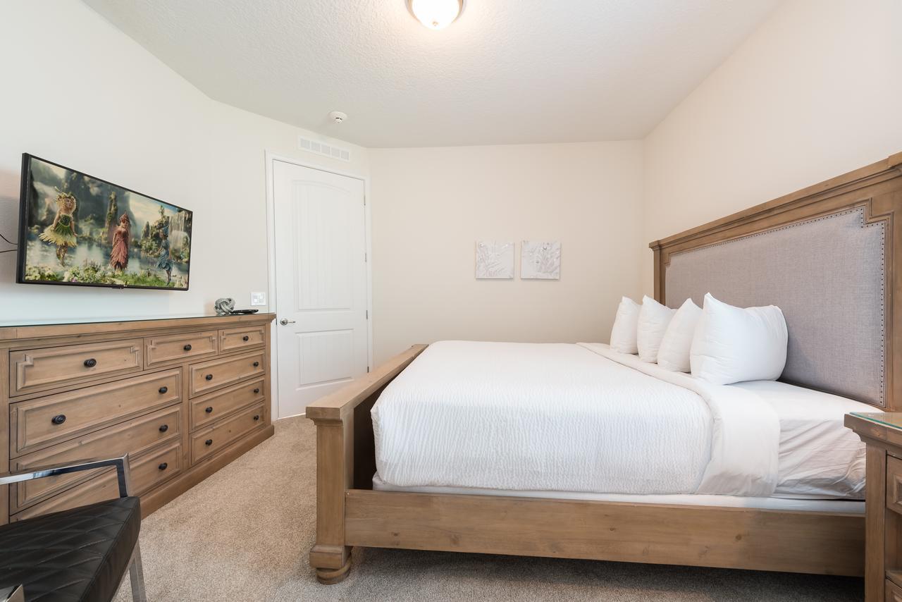Fabulous Home By Rentyl Near Disney With Private Pool, Movie Room, Themed Rooms & Resort Amenities At Encore Resort - 360B Orlando Bagian luar foto